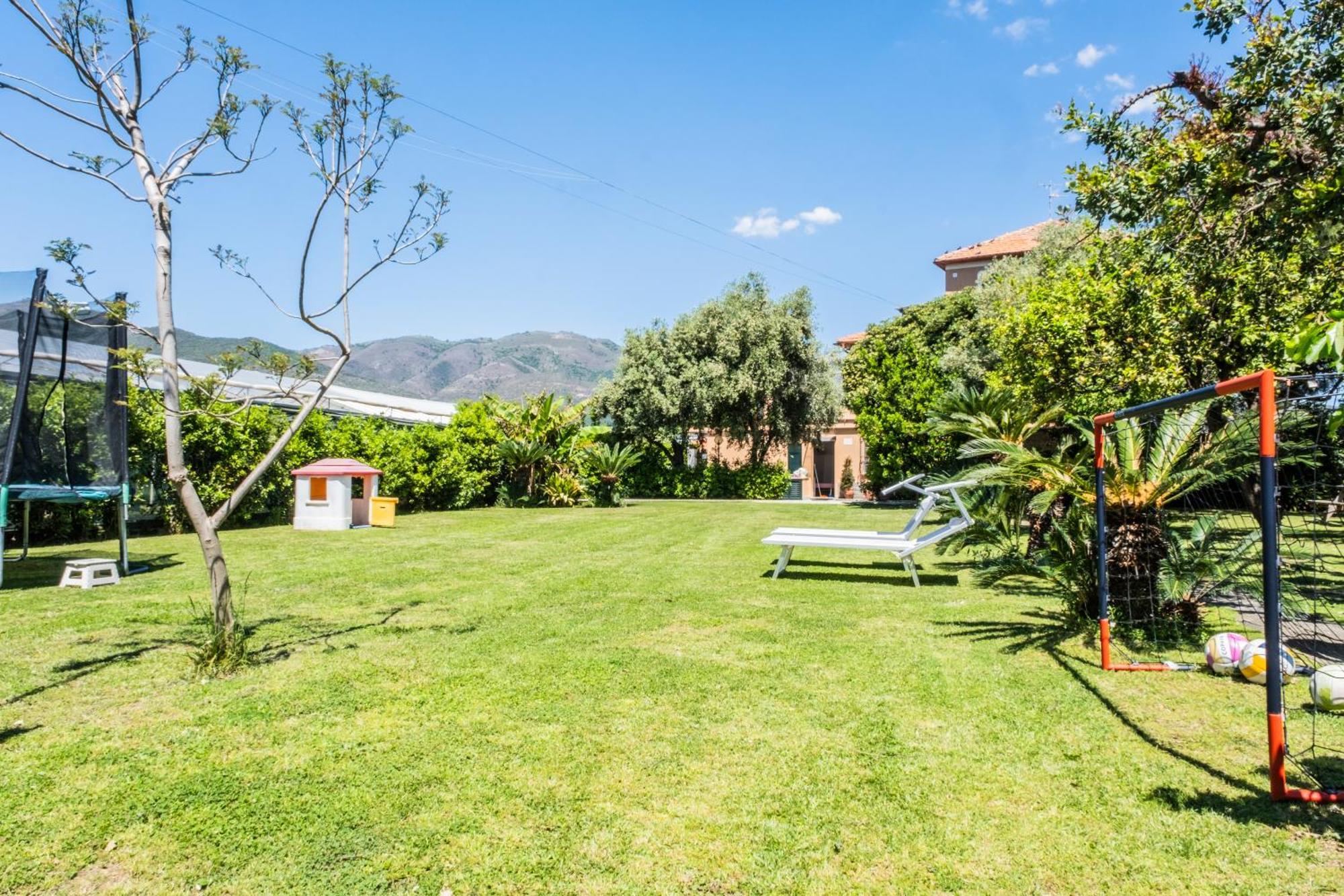 אלבניה Agriturismo Giorgi Appartamenti In Riviera Ligure מראה חיצוני תמונה