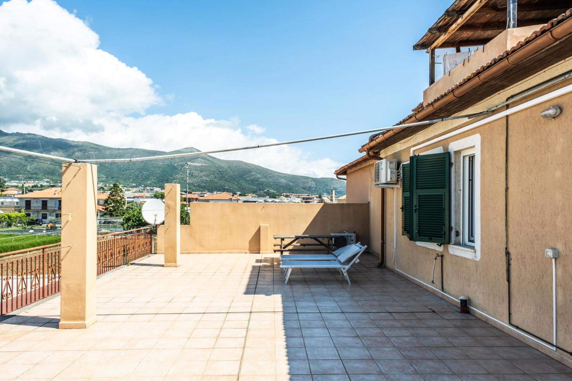 אלבניה Agriturismo Giorgi Appartamenti In Riviera Ligure מראה חיצוני תמונה